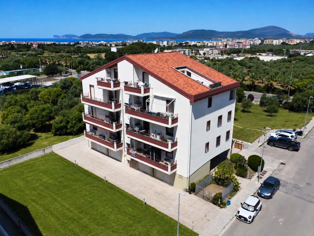 r - residenze caragol R01 05